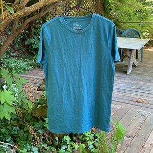 Blue short sleeve shirt